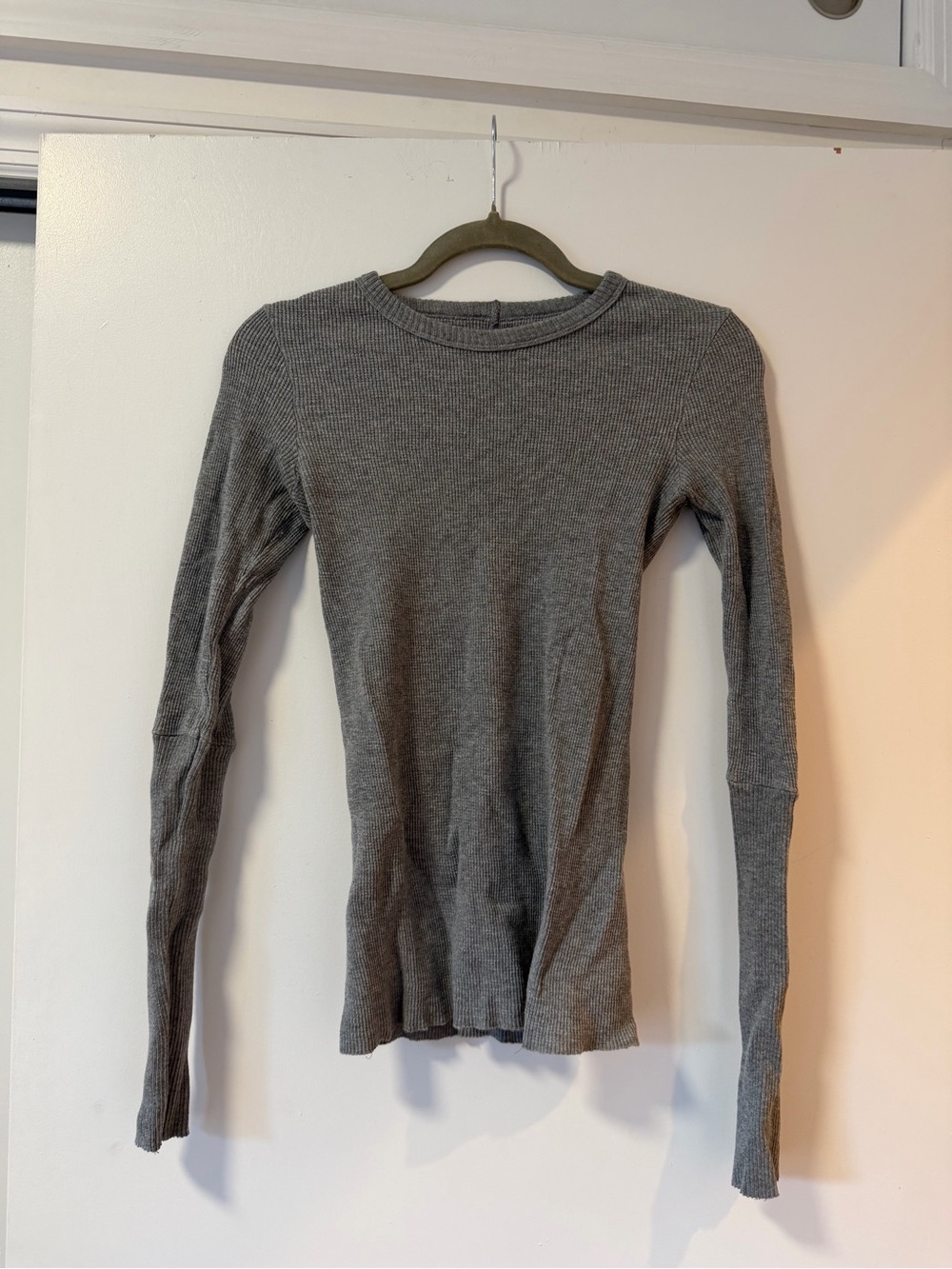 Enzo Costa Long Sleeve Ribbed Knit Top in Gray